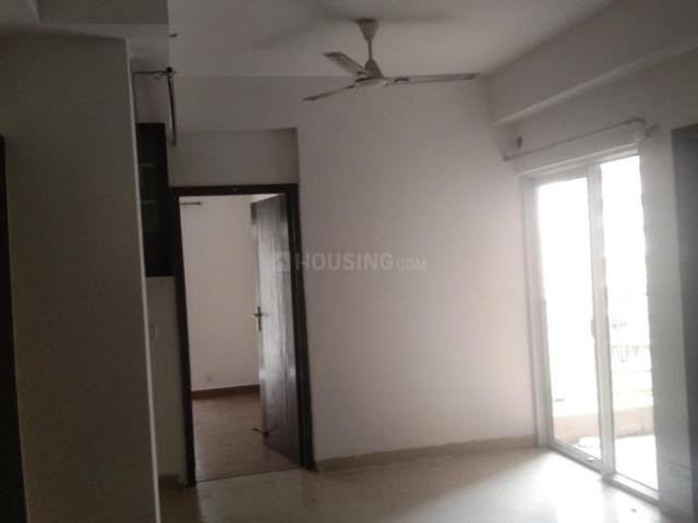 2 BHK Apartment in Noida Extension for rent Greater Noida. The reference number is 21066519