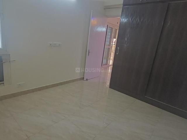 2 BHK Apartment in Noida Extension for rent Greater Noida. The reference number is 21076831