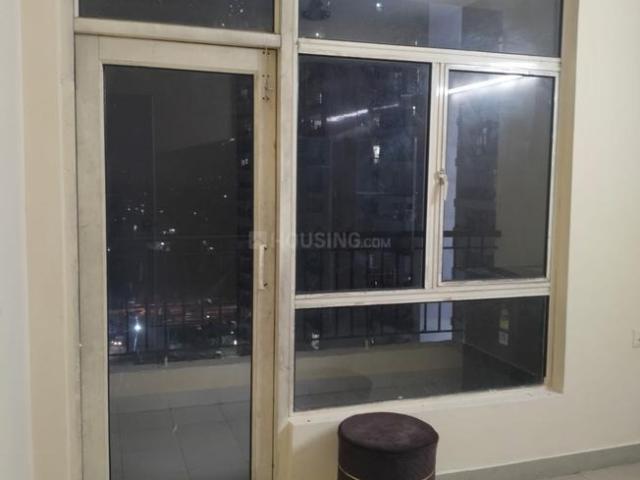 2 BHK Apartment in Noida Extension for rent Greater Noida. The reference number is 21095178