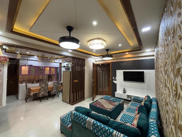 2 BHK Apartment in Noida Extension for rent Greater Noida. The reference number is 21120651