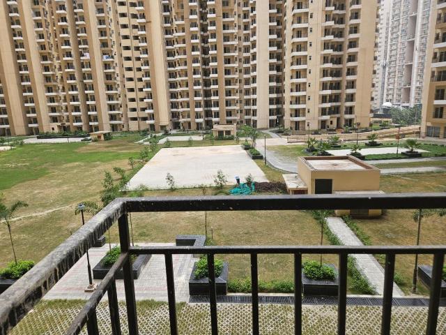 2 BHK Apartment in Noida Extension for rent Greater Noida. The reference number is 21140934
