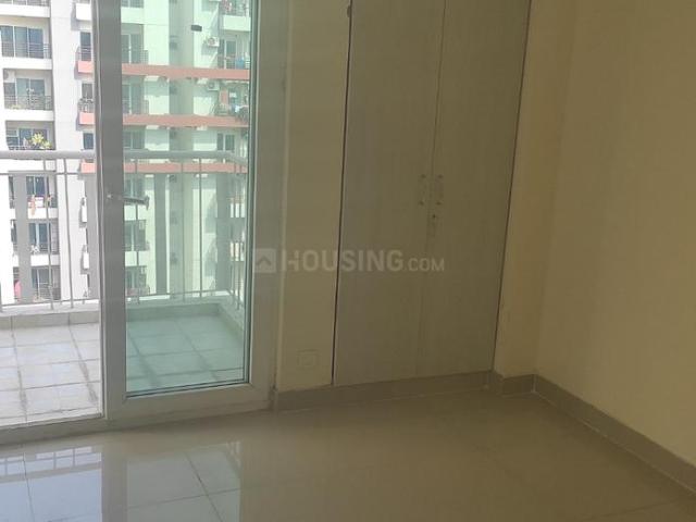 2 BHK Apartment in Noida Extension for rent Greater Noida. The reference number is 21150754