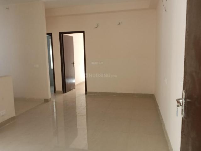 2 BHK Apartment in Noida Extension for rent Greater Noida. The reference number is 21151448