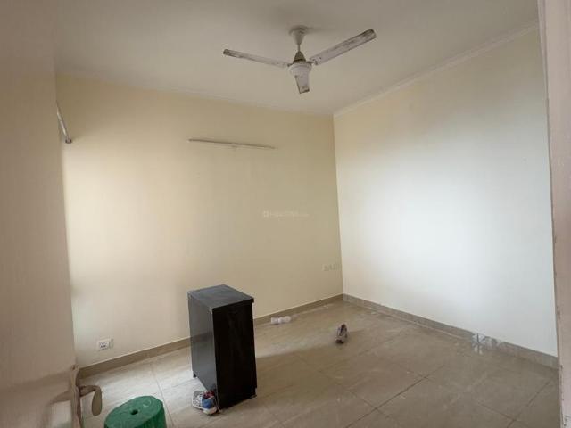 2 BHK Apartment in Noida Extension for rent Greater Noida. The reference number is 21169683