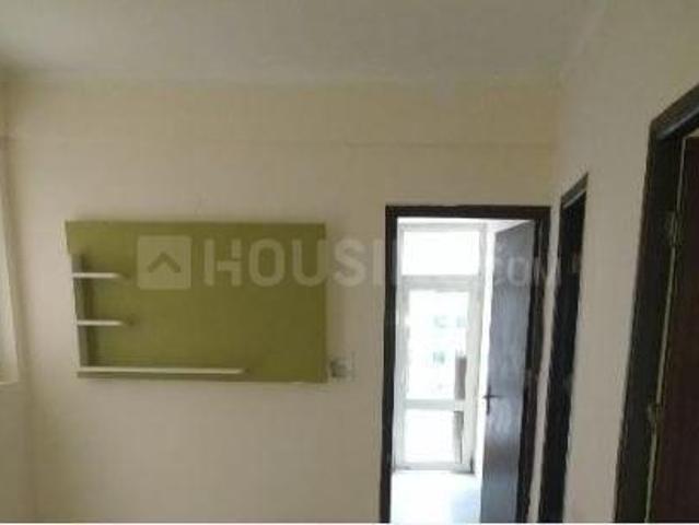 2 BHK Apartment in Noida Extension for rent Greater Noida. The reference number is 21171701