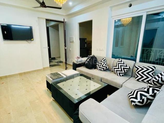 2 BHK Apartment in Noida Extension for rent Greater Noida. The reference number is 21260744