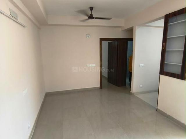 2 BHK Apartment in Noida Extension for rent Greater Noida. The reference number is 21267482