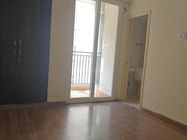 2 BHK Apartment in Noida Extension for rent Greater Noida. The reference number is 21276507