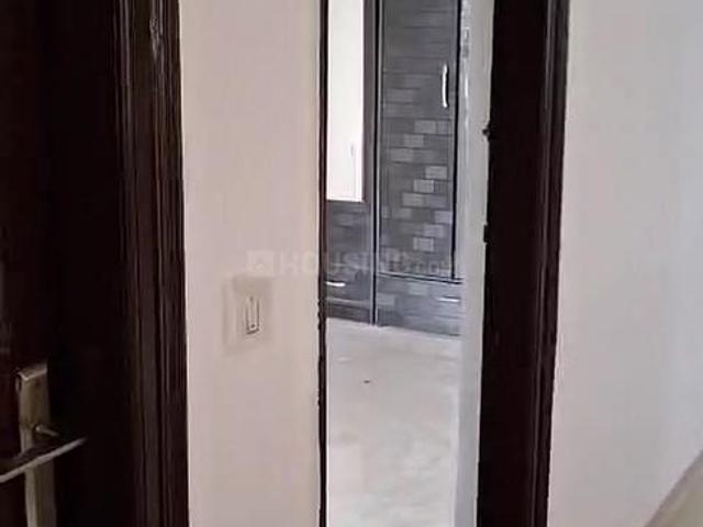 2 BHK Apartment in Noida Extension for rent Greater Noida. The reference number is 21305933