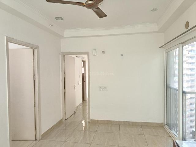 2 BHK Apartment in Noida Extension for rent Greater Noida. The reference number is 21340469