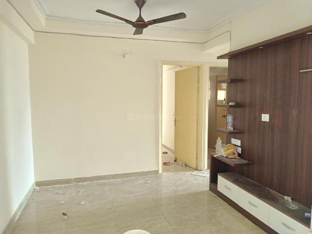 2 BHK Apartment in Noida Extension for rent Greater Noida. The reference number is 21340496