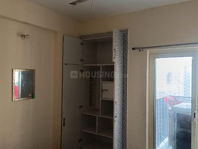 2 BHK Apartment in Noida Extension for rent Greater Noida. The reference number is 21341154