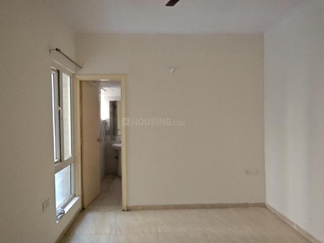 2 BHK Apartment in Noida Extension for rent Greater Noida. The reference number is 21347500