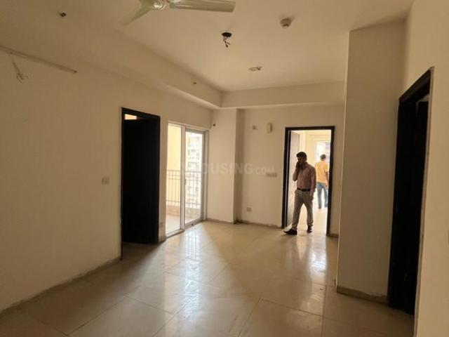 2 BHK Apartment in Noida Extension for rent Greater Noida. The reference number is 21349838