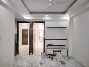 2 BHK Apartment in Noida Extension for resale Greater Noida. The reference number is 18329361