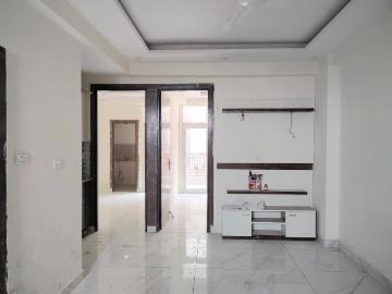 2 BHK Apartment in Noida Extension for resale Greater Noida. The reference number is 18329370