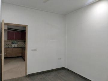 2 BHK Apartment in Noida Extension for resale Greater Noida. The reference number is 19087302