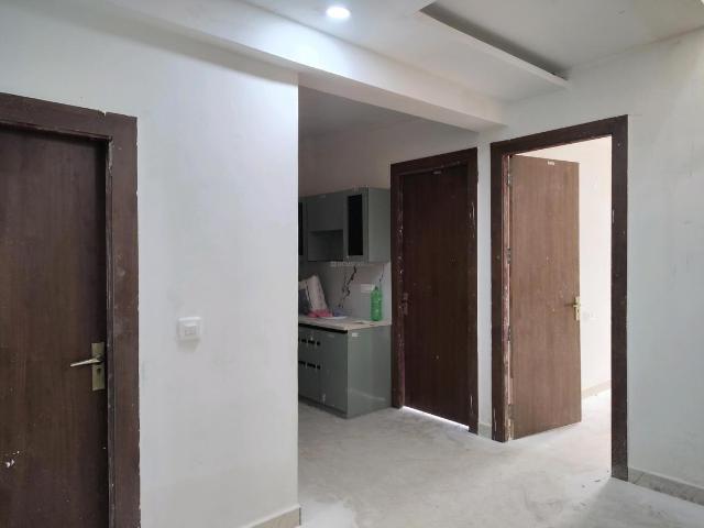 2 BHK Apartment in Noida Extension for resale Greater Noida. The reference number is 19397639