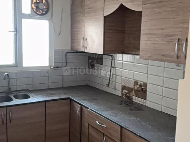 2 BHK Apartment in Noida Extension for resale Greater Noida. The reference number is 19405653