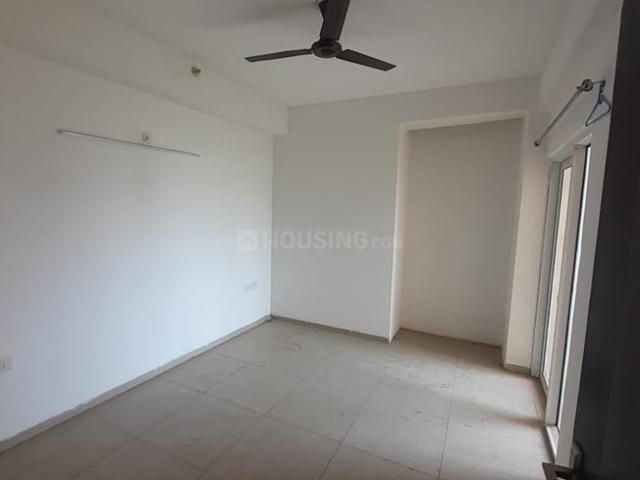 2 BHK Apartment in Noida Extension for resale Greater Noida. The reference number is 19787891