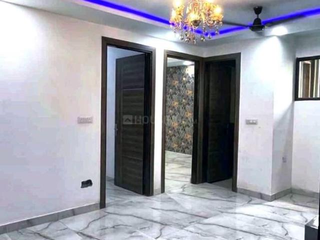 2 BHK Apartment in Noida Extension for resale Greater Noida. The reference number is 19989192