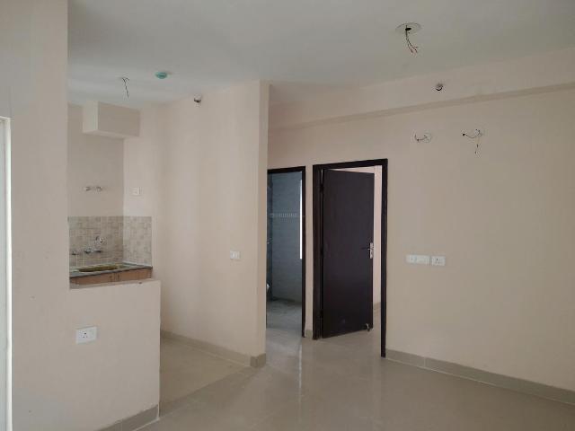 2 BHK Apartment in Noida Extension for resale Greater Noida. The reference number is 19910733