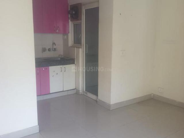 2 BHK Apartment in Noida Extension for resale Greater Noida. The reference number is 19926820