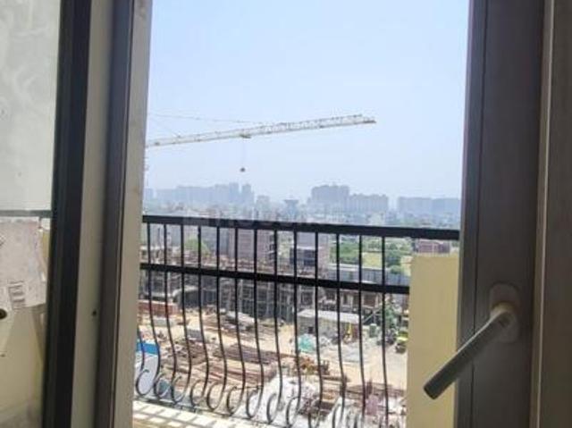 2 BHK Apartment in Noida Extension for resale Greater Noida. The reference number is 20277311