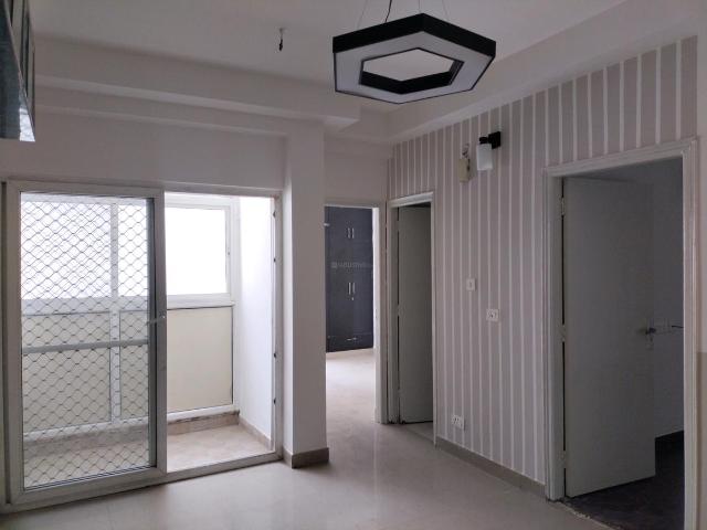 2 BHK Apartment in Noida Extension for resale Greater Noida. The reference number is 20326154