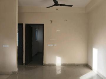 2 BHK Apartment in Noida Extension for resale Greater Noida. The reference number is 20421359