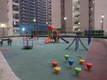 2 BHK Apartment in Noida Extension for resale Greater Noida. The reference number is 20557602
