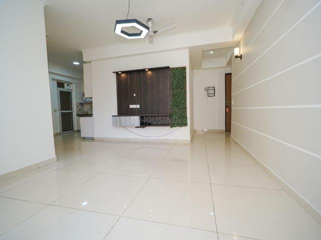 2 BHK Apartment in Noida Extension for resale Greater Noida. The reference number is 20605672