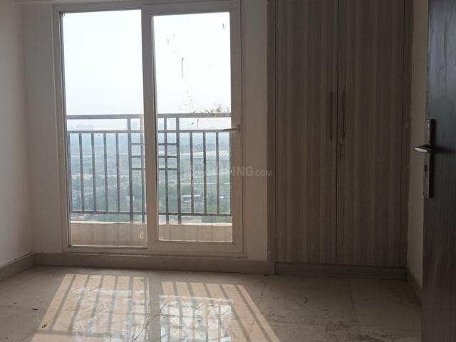 2 BHK Apartment in Noida Extension for resale Greater Noida. The reference number is 20606218
