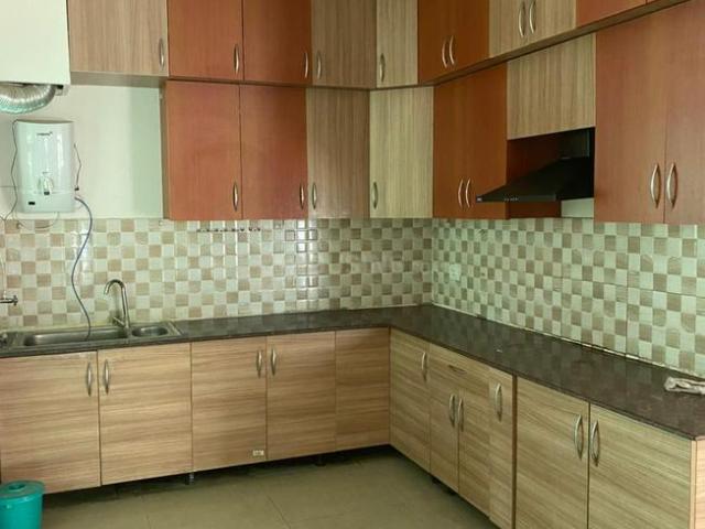 2 BHK Apartment in Noida Extension for resale Greater Noida. The reference number is 20635513