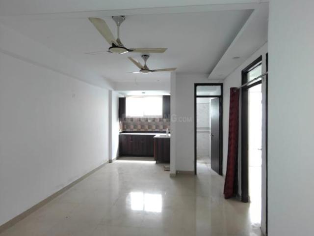 2 BHK Apartment in Noida Extension for resale Greater Noida. The reference number is 20742007