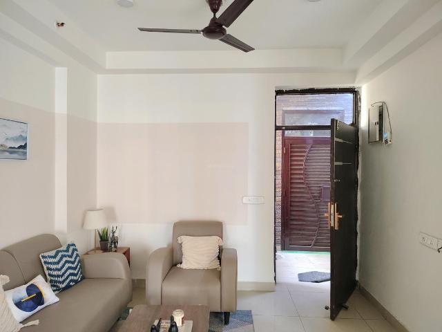 2 BHK Apartment in Noida Extension for resale Greater Noida. The reference number is 20746039
