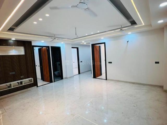2 BHK Apartment in Noida Extension for resale Greater Noida. The reference number is 20784594