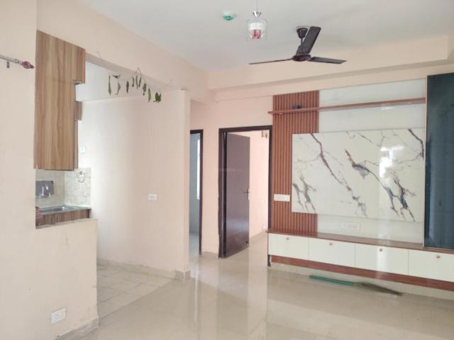 2 BHK Apartment in Noida Extension for resale Greater Noida. The reference number is 20796972