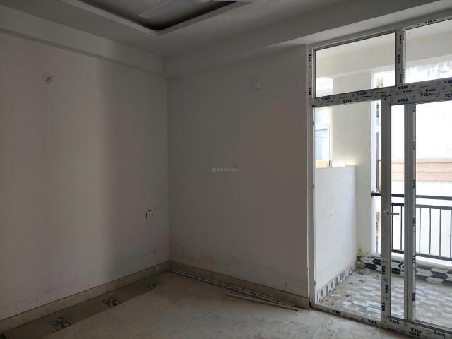 2 BHK Apartment in Noida Extension for resale Greater Noida. The reference number is 20716382