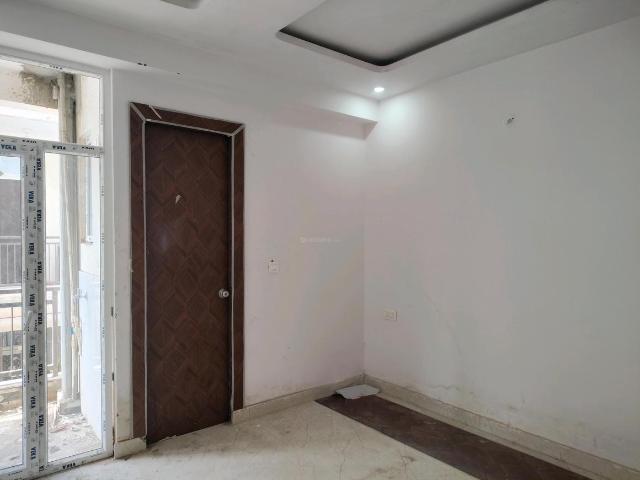 2 BHK Apartment in Noida Extension for resale Greater Noida. The reference number is 20716466