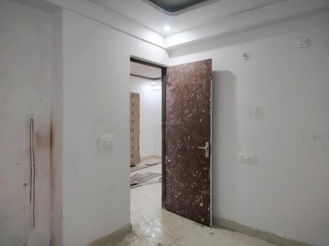 2 BHK Apartment in Noida Extension for resale Greater Noida. The reference number is 20716525