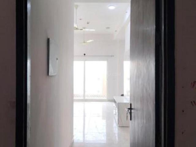 2 BHK Apartment in Noida Extension for resale Greater Noida. The reference number is 20724600