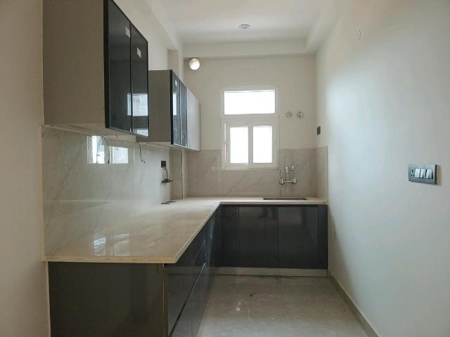 2 BHK Apartment in Noida Extension for resale Greater Noida. The reference number is 20725885