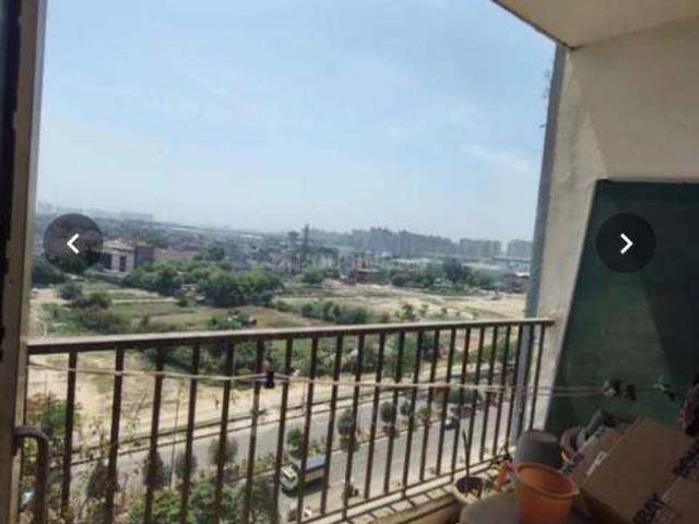 2 BHK Apartment in Noida Extension for resale Greater Noida. The reference number is 20727123