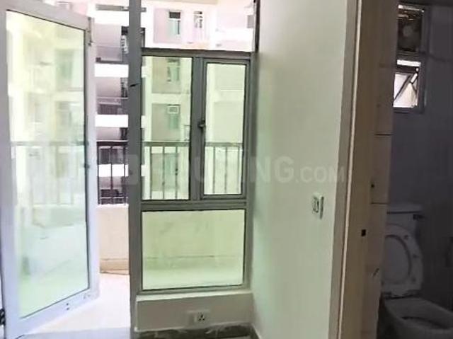 2 BHK Apartment in Noida Extension for resale Greater Noida. The reference number is 20887604