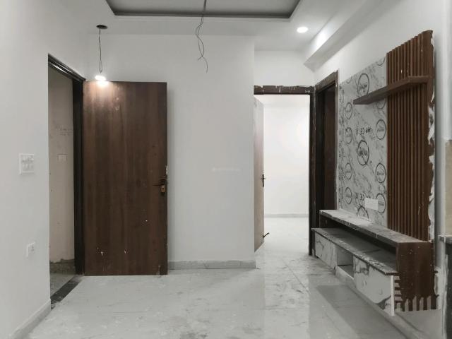 2 BHK Apartment in Noida Extension for resale Greater Noida. The reference number is 20888152