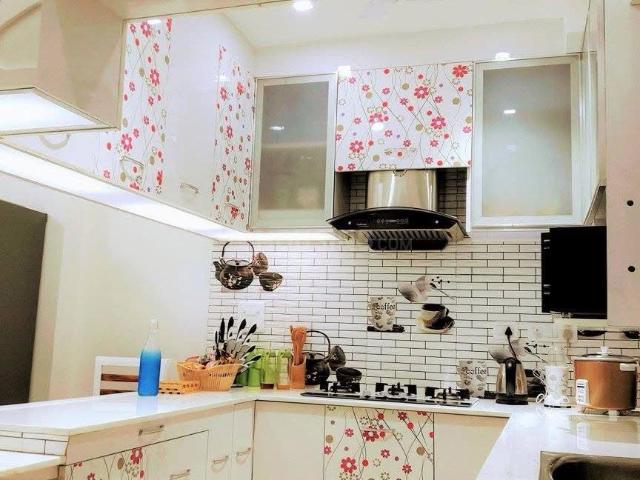 2 BHK Apartment in Noida Extension for resale Greater Noida. The reference number is 20807825
