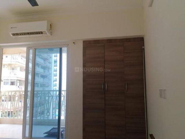 2 BHK Apartment in Noida Extension for resale Greater Noida. The reference number is 20830721