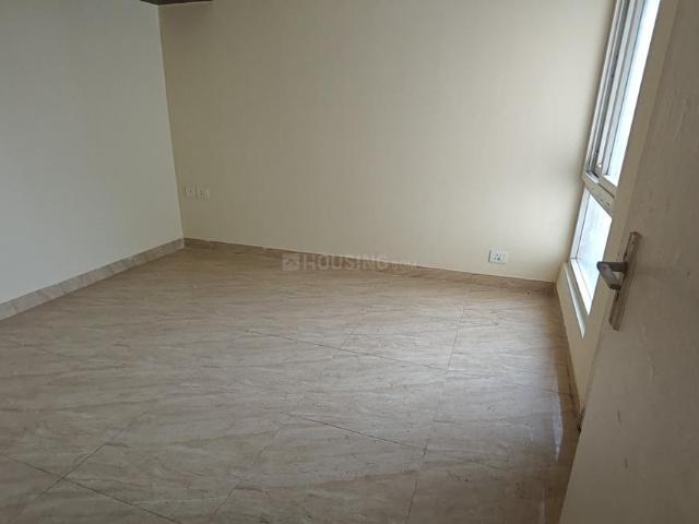 2 BHK Apartment in Noida Extension for resale Greater Noida. The reference number is 20950897
