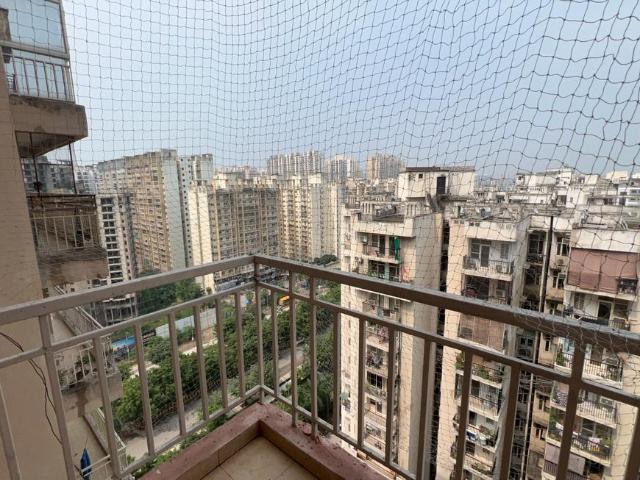 2 BHK Apartment in Noida Extension for resale Greater Noida. The reference number is 20909900